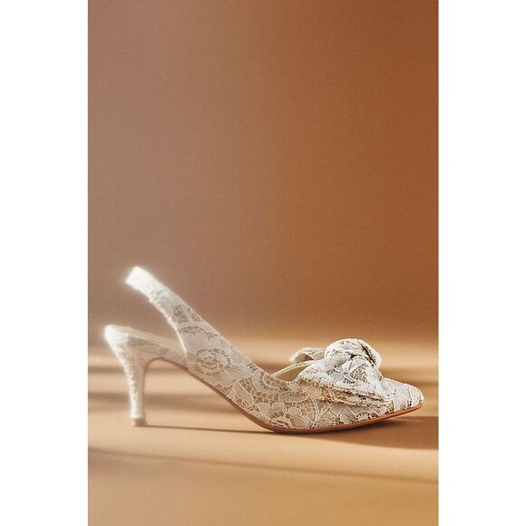 Seychelles 'Neve' White Fabric Heels Size 6 - Picture 1 of 7